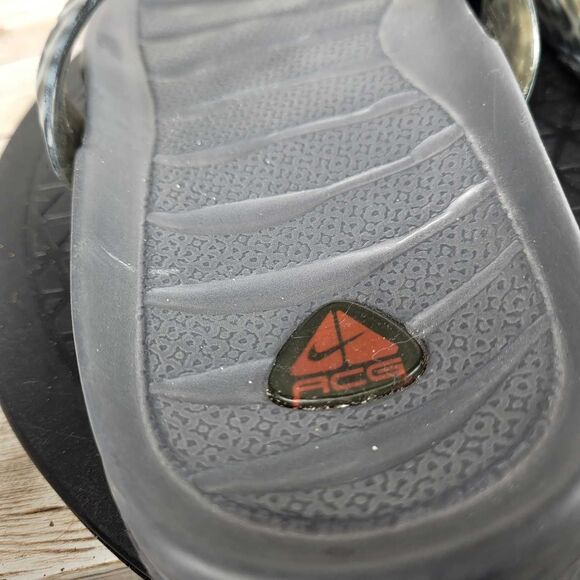 Nike ACG Mens size 9 Black Flip Flops  Shandal Shoes - Picture 7 of 10